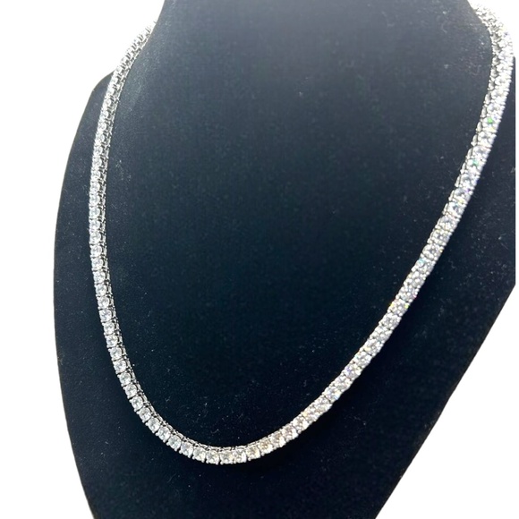 925 Sterling Silver Tennis Necklace With Cubic Zirconia 16” Long - Picture 7 of 8
